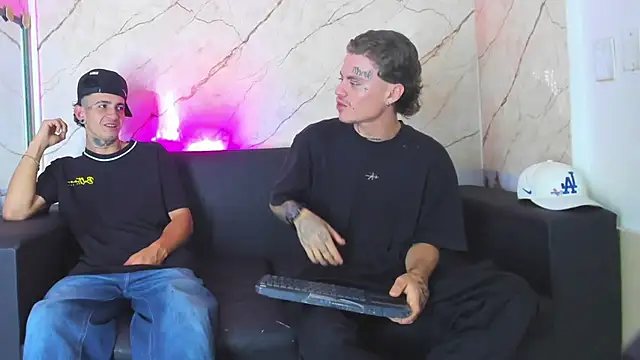 Kevinperlas online show from November 8, 1:28 am