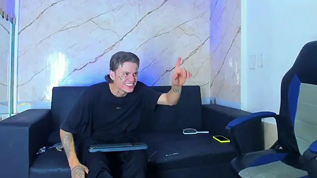 Kevinperlas online show from November 16, 8:25 pm