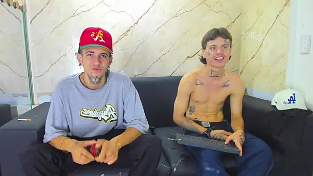 Kevinperlas online show from November 27, 7:49 pm