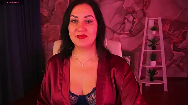 VelvetLuck online show from December 16, 2:22 pm