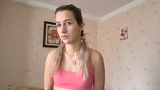 Snapshot of Auroragin chatting on November 13, 9:08 am Auroragin online show from November 13, 9:08 am