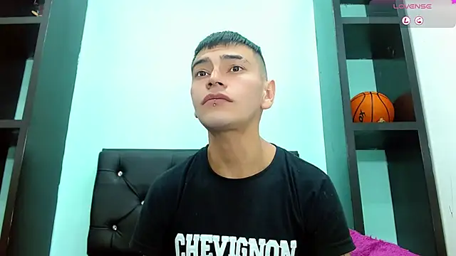 will and alex online show from February 2, 6:17 pm