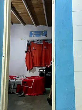 Snapshot of meliodas_23cm chatting on December 5, 3:26 am meliodas 23cm online show from December 5, 3:26 am