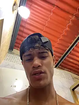 Snapshot of meliodas_23cm chatting on March 8, 8:12 pm meliodas 23cm online show from March 8, 8:12 pm