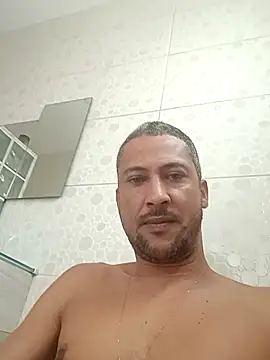 Arrombador20 online show from April 22, 5:25 pm