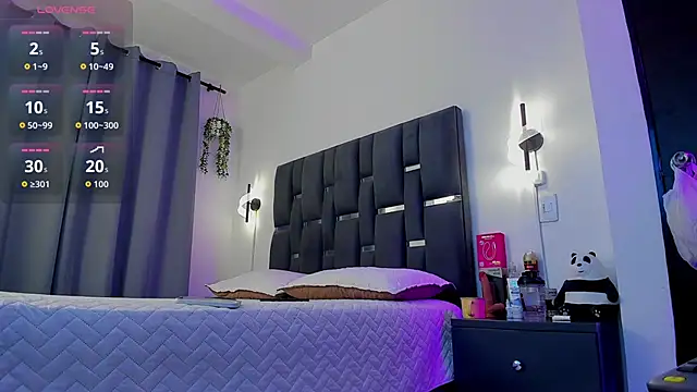 Snapshot of noah_corvelle chatting on November 23, 11:26 pm noah corvelle online show from November 23, 11:26 pm