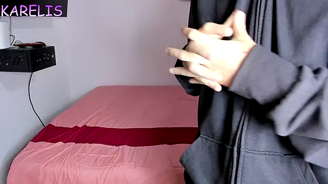 skinnysharonx online show from November 27, 1:40 am