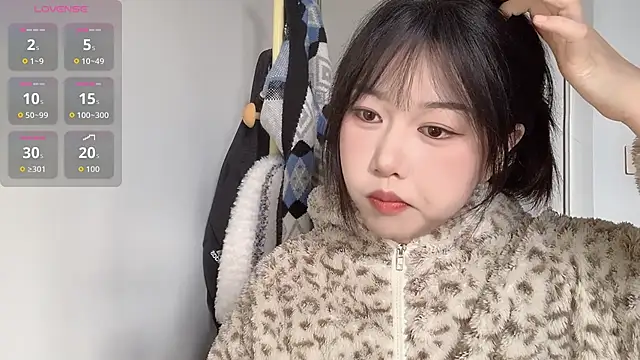 Xiaoji61 online show from November 23, 3:50 am