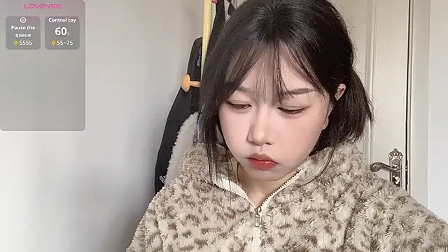 Xiaoji61 online show from November 24, 6:35 am