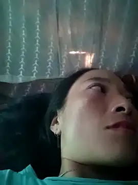 Snapshot of oanh-oanhbay chatting on November 16, 1:17 pm oanh-oanhbay online show from November 16, 1:17 pm