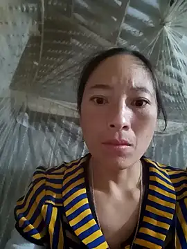 Snapshot of oanh-oanhbay chatting on November 19, 9:48 pm oanh-oanhbay online show from November 19, 9:48 pm