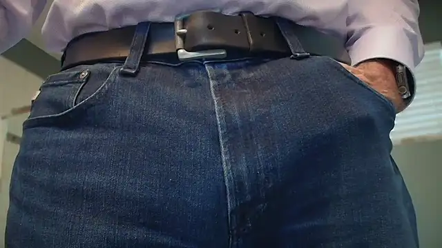 Snapshot of centerfieldshow chatting on November 4, 9:25 pm centerfieldshow online show from November 4, 9:25 pm