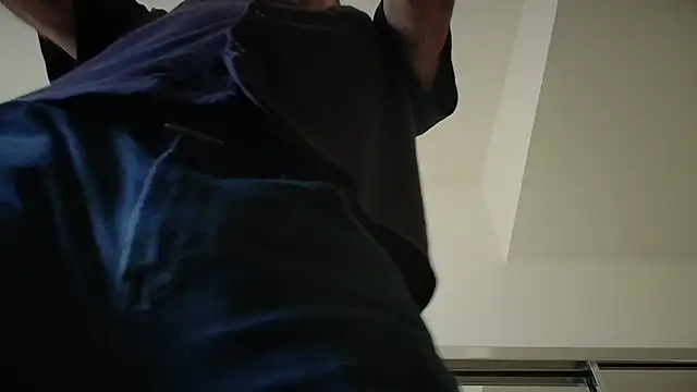 Snapshot of centerfieldshow chatting on November 19, 9:15 pm centerfieldshow online show from November 19, 9:15 pm