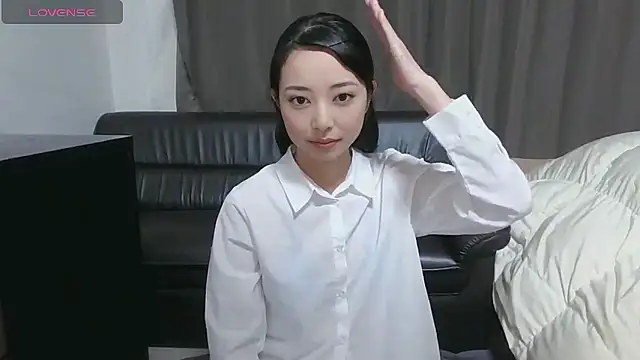 Snapshot of --Hina-- chatting on March 4, 1:33 am --Hina-- online show from March 4, 1:33 am