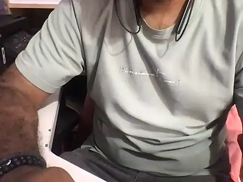 Snapshot of KingCobra_07 chatting on July 29, 9:07 am KingCobra 07 online show from July 29, 9:07 am