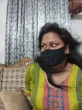Snapshot of munni-506 chatting on July 30, 6:29 pm munni-506 online show from July 30, 6:29 pm