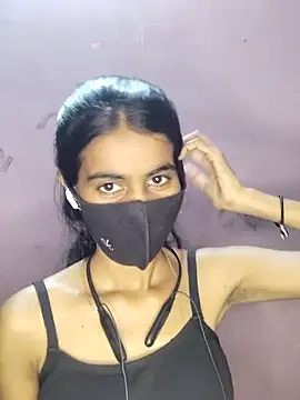 Snapshot of Thaper_Meera2 chatting on May 20, 12:39 am Thaper Meera2 online show from May 20, 12:39 am