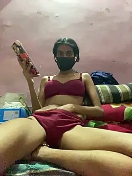 Snapshot of Thaper_Meera2 chatting on June 3, 8:39 am Thaper Meera2 online show from June 3, 8:39 am