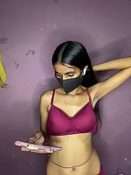 Snapshot of Thaper_Meera2 chatting on June 3, 3:17 pm Thaper Meera2 online show from June 3, 3:17 pm