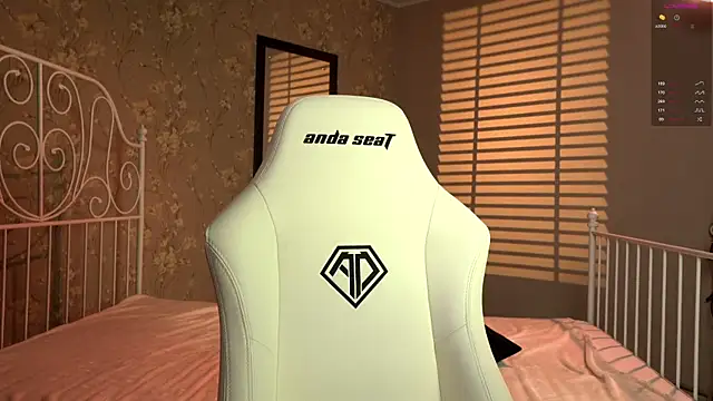 MilkLina online show from November 28, 1:03 pm