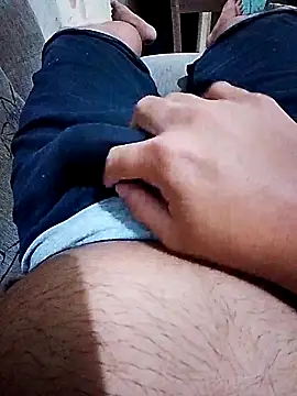 Snapshot of Gordin479 chatting on December 22, 3:25 am Gordin479 online show from December 22, 3:25 am