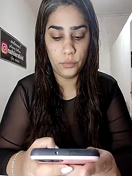 Snapshot of nahiarabiel33 chatting on May 13, 5:54 pm nahiarabiel33 online show from May 13, 5:54 pm