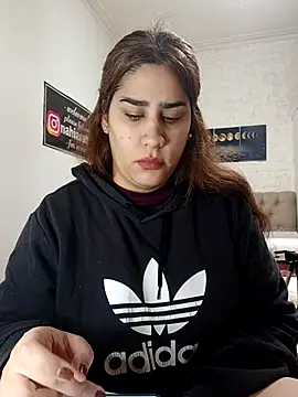 Snapshot of nahiarabiel33 chatting on June 24, 9:14 pm nahiarabiel33 online show from June 24, 9:14 pm