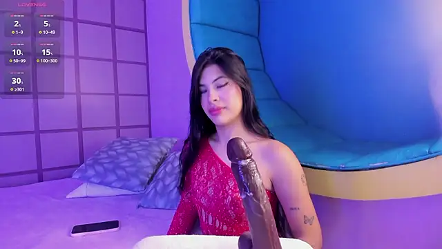 giamonroe online show from February 8, 5:27 pm