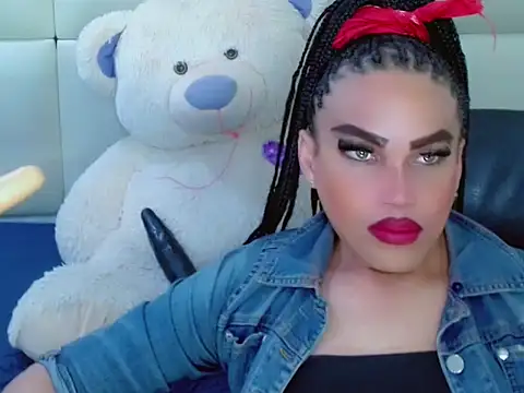 NharaBigCock online show from November 30, 9:08 pm