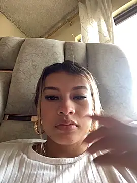 SofiaVegga online show from December 4, 3:54 pm