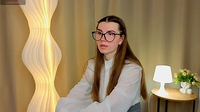 MelitaMoote online show from November 27, 6:26 am