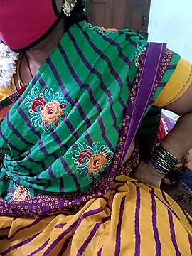 Snapshot of savithasree chatting on November 19, 5:35 pm savithasree online show from November 19, 5:35 pm