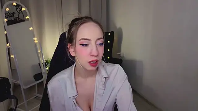 IsabelleBliz online show from March 8, 10:02 pm