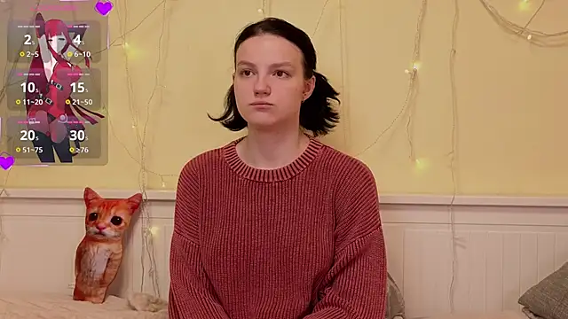 Snapshot of LatinaHuguenin chatting on December 5, 7:06 am LatinaHuguenin online show from December 5, 7:06 am