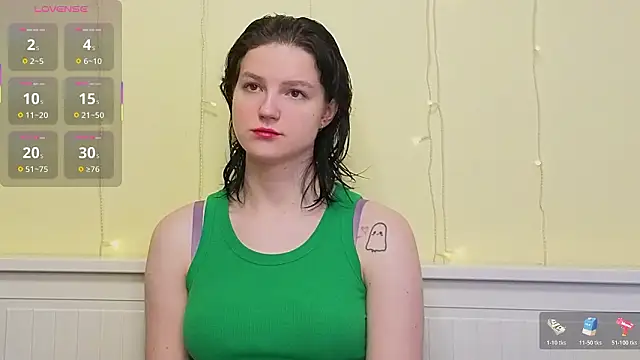 LatinaHuguenin online show from January 19, 7:23 am