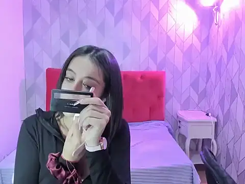 IsabellaRousset online show from December 3, 5:15 am