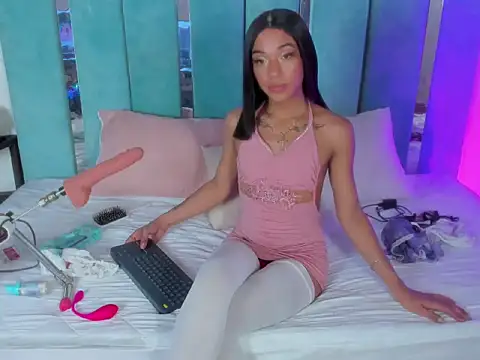 Snapshot of Alesia_watson chatting on December 5, 3:48 am Alesia watson online show from December 5, 3:48 am