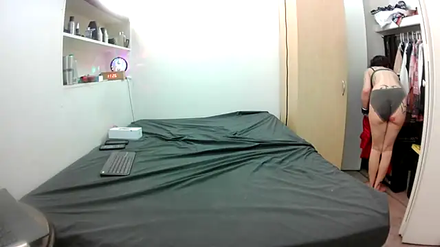 Snapshot of Empress_Lilith chatting on May 30, 4:26 pm Empress Lilith online show from May 30, 4:26 pm