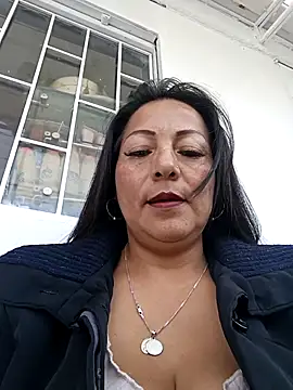 Snapshot of misshot_02 chatting on April 21, 7:06 pm misshot 02 online show from April 21, 7:06 pm