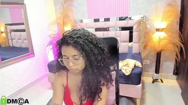 Snapshot of griselle_rousse chatting on December 3, 7:23 pm griselle rousse online show from December 3, 7:23 pm