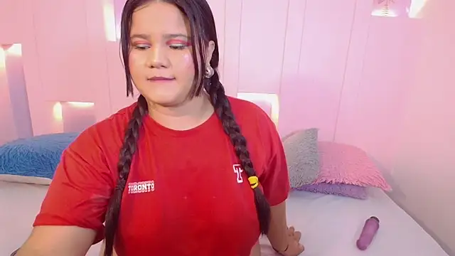 SaraVixen8 online show from December 2, 11:48 am