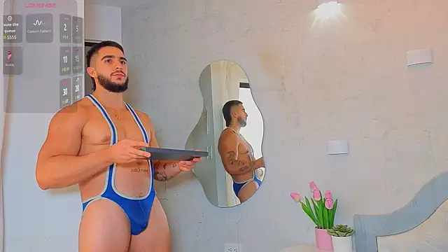 Scottfishcer1 online show from July 14, 7:19 pm