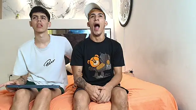 Snapshot of IMPERIO_ROMANO chatting on November 12, 7:24 pm IMPERIO ROMANO online show from November 12, 7:24 pm