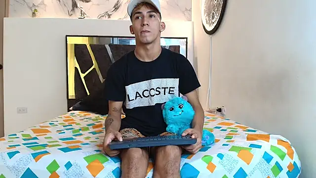 Snapshot of IMPERIO_ROMANO chatting on November 19, 7:14 pm IMPERIO ROMANO online show from November 19, 7:14 pm