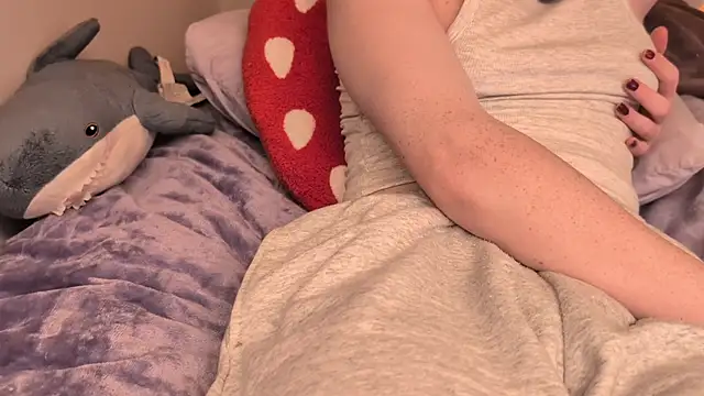 chloehollis online show from November 22, 6:07 pm