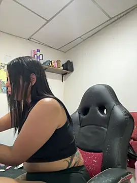 ScarlettG2004 online show from February 12, 2:17 am