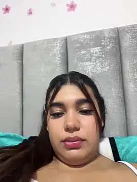 Snapshot of Anny_arango1 chatting on May 18, 4:07 am Anny arango1 online show from May 18, 4:07 am