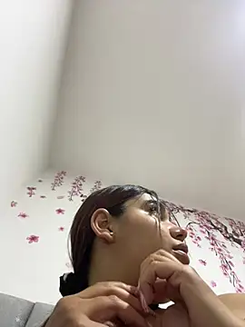 Snapshot of Anny_arango1 chatting on July 21, 4:15 am Anny arango1 online show from July 21, 4:15 am