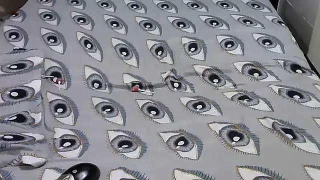 Snapshot of Lexxy_Luxe chatting on December 1, 9:58 am Lexxy Luxe online show from December 1, 9:58 am