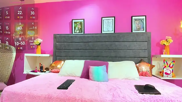 Snapshot of GabbyRain chatting on November 24, 5:07 am GabbyRain online show from November 24, 5:07 am